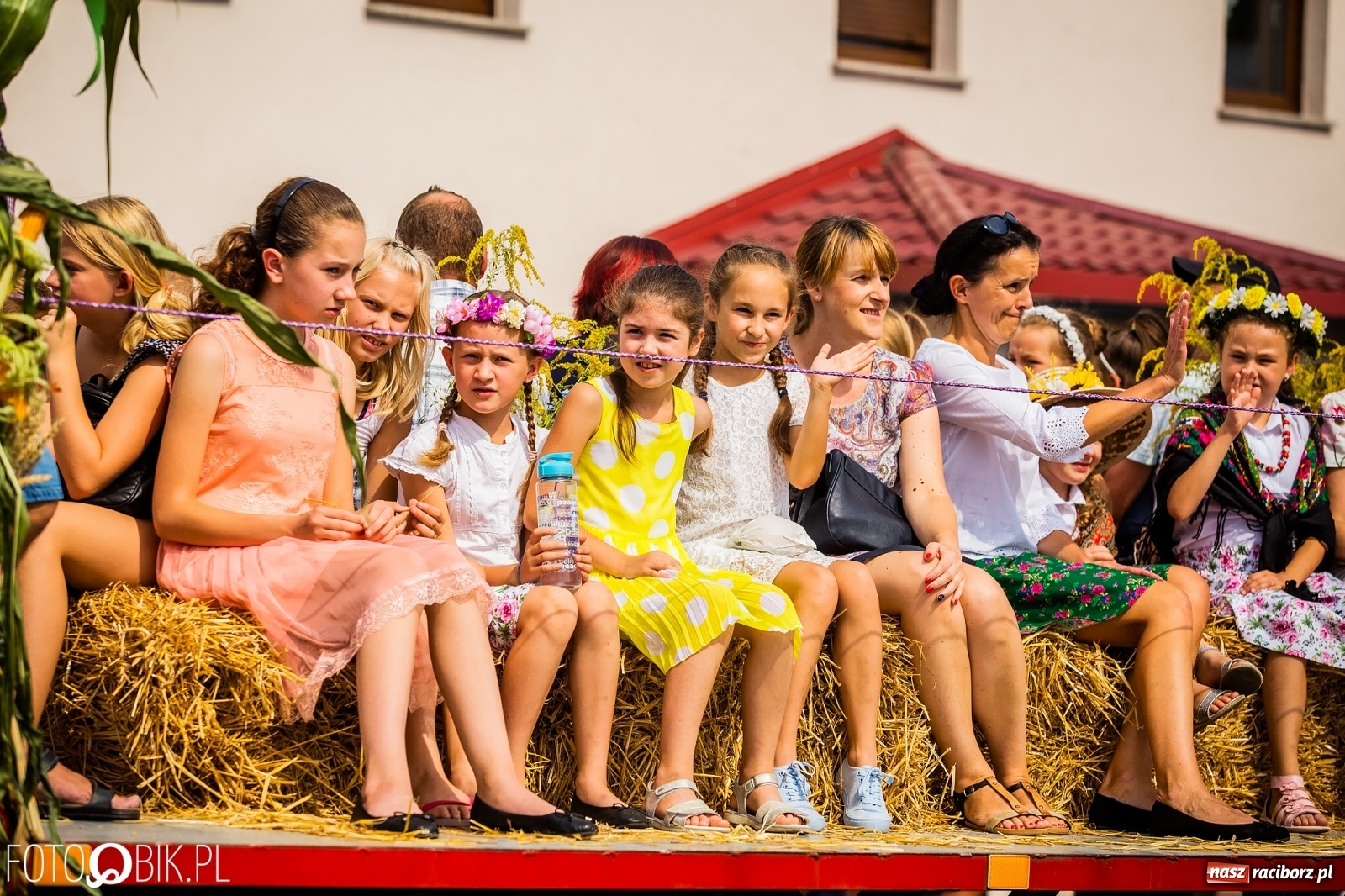 Zdjęcie w galerii na portalu naszraciborz.pl: Dożynki w Pietrowicach z lotu ptaka [WIDEO]  wiadomości z regionu