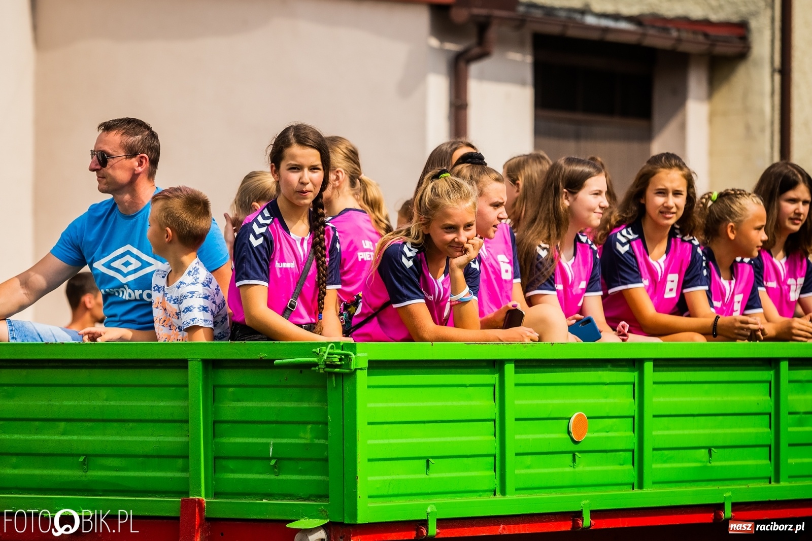Zdjęcie w galerii na portalu naszraciborz.pl: Dożynki w Pietrowicach z lotu ptaka [WIDEO]  wiadomości z regionu