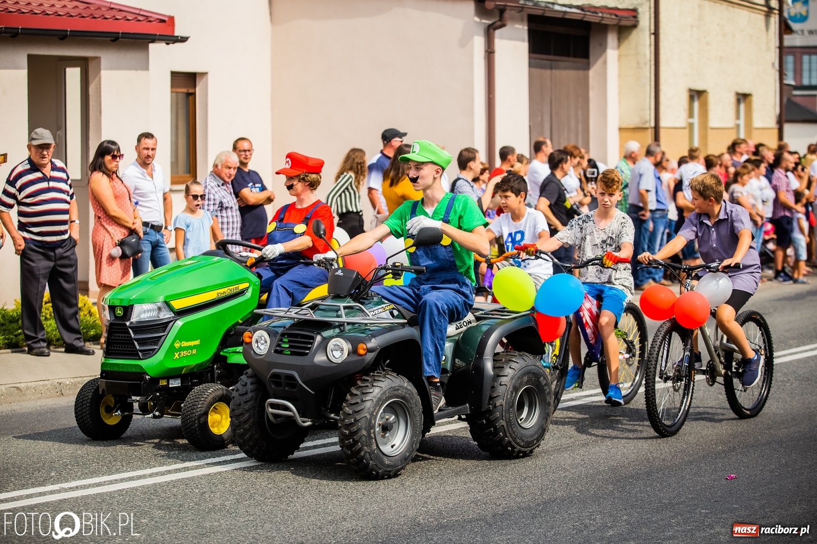 Zdjęcie w galerii na portalu naszraciborz.pl: Dożynki w Pietrowicach z lotu ptaka [WIDEO]  wiadomości z regionu