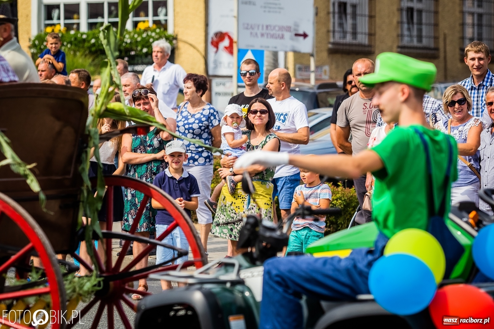 Zdjęcie w galerii na portalu naszraciborz.pl: Dożynki w Pietrowicach z lotu ptaka [WIDEO]  wiadomości z regionu