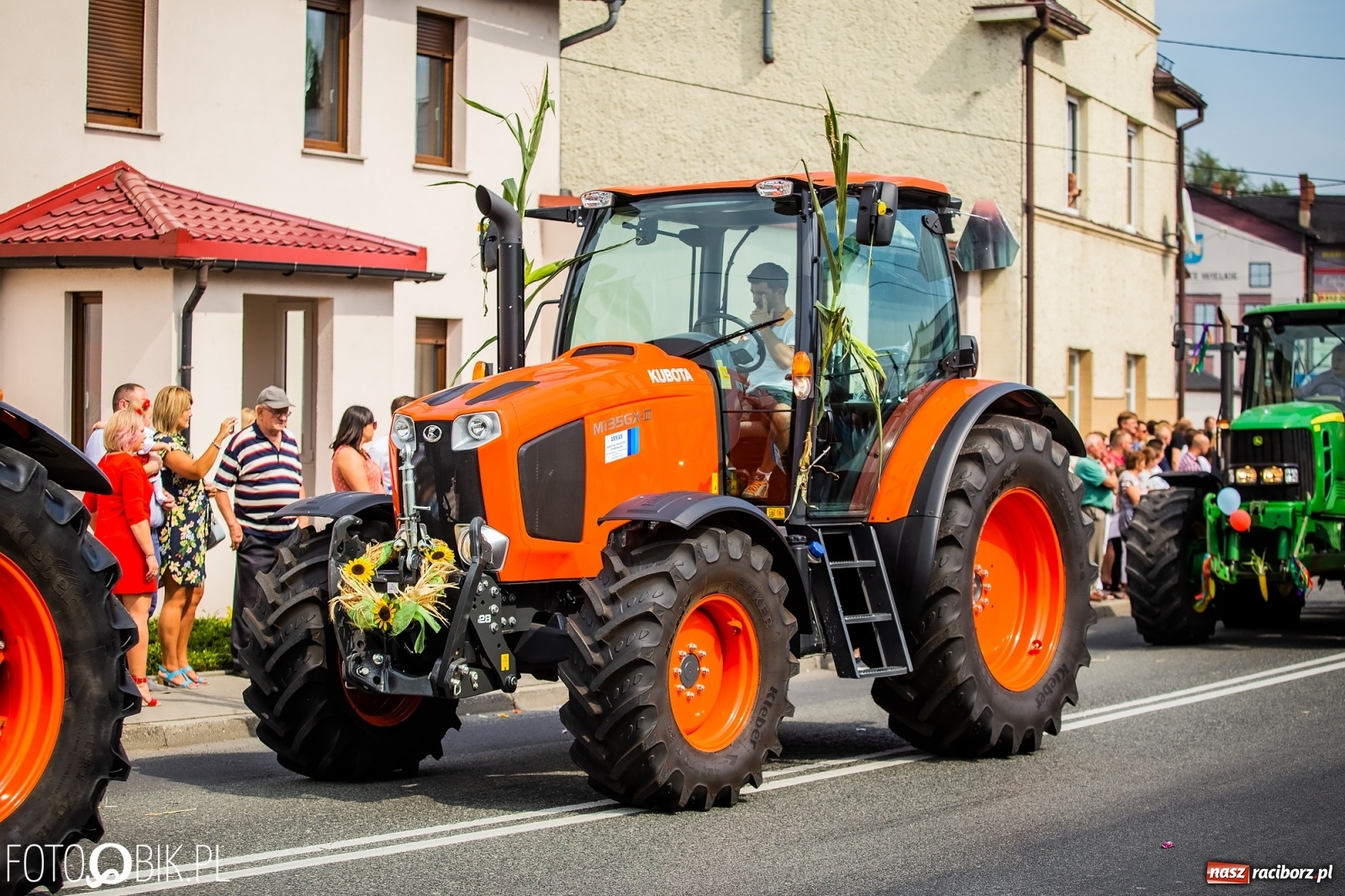 Zdjęcie w galerii na portalu naszraciborz.pl: Dożynki w Pietrowicach z lotu ptaka [WIDEO]  wiadomości z regionu