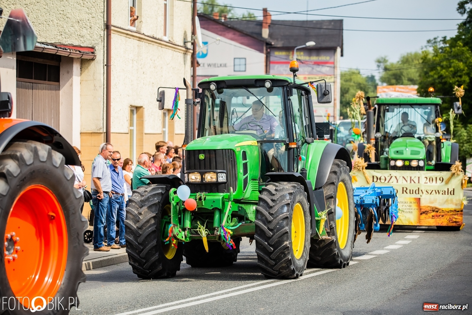 Zdjęcie w galerii na portalu naszraciborz.pl: Dożynki w Pietrowicach z lotu ptaka [WIDEO]  wiadomości z regionu