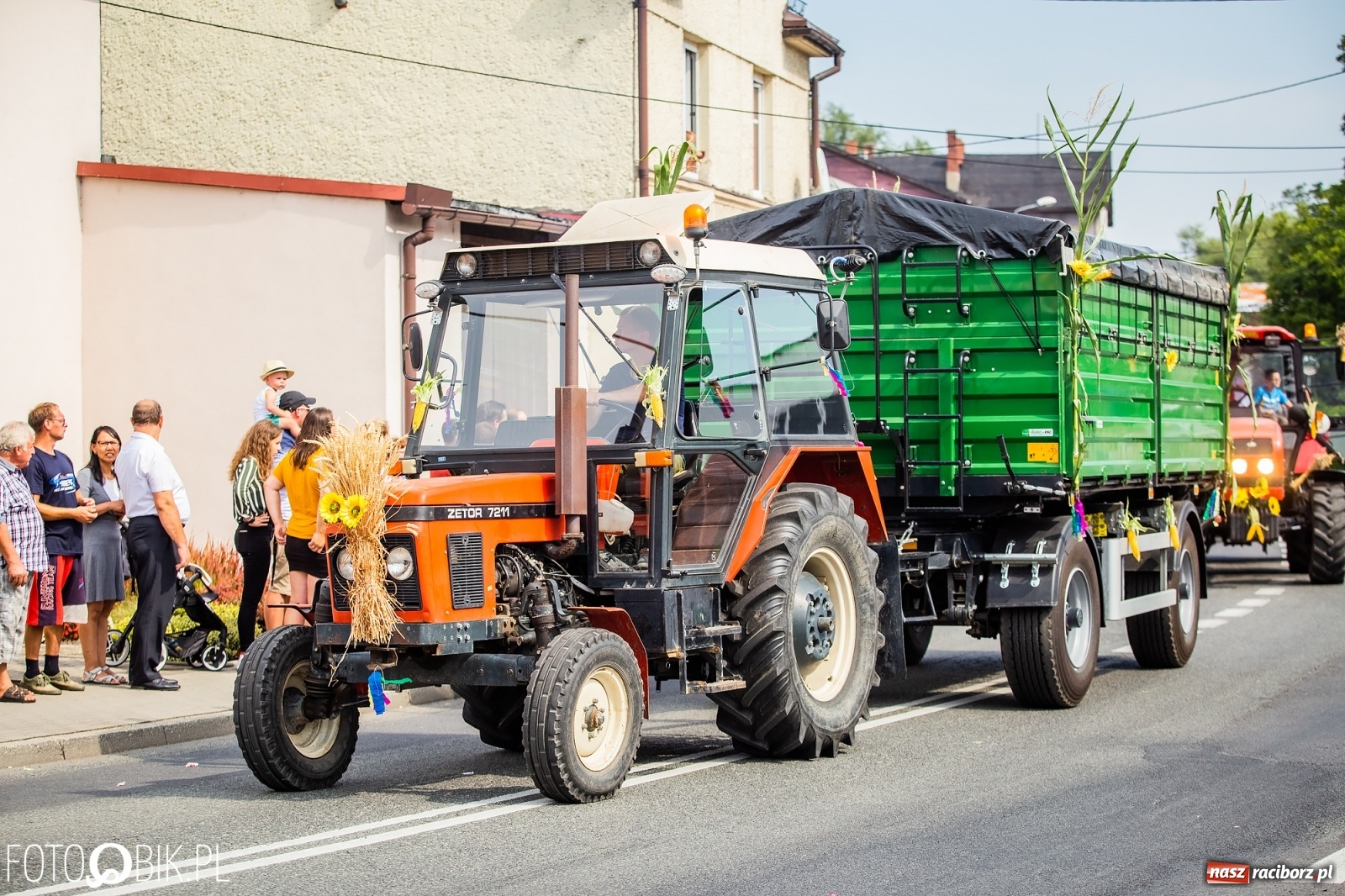 Zdjęcie w galerii na portalu naszraciborz.pl: Dożynki w Pietrowicach z lotu ptaka [WIDEO]  wiadomości z regionu