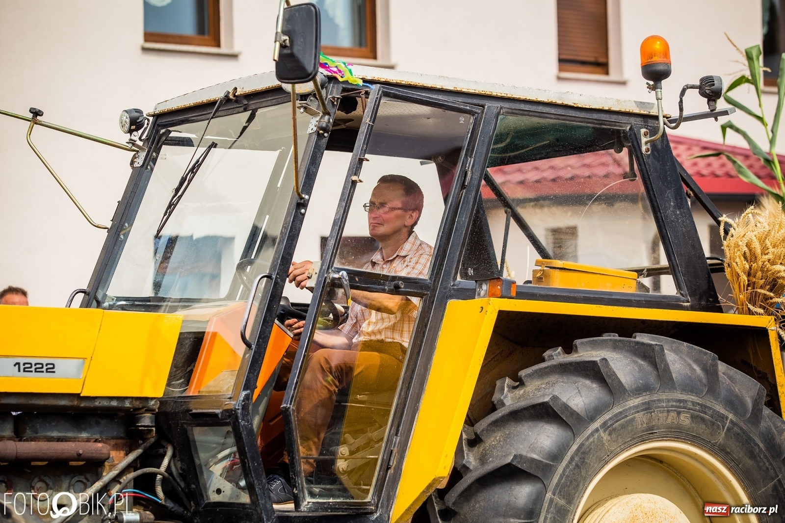 Zdjęcie w galerii na portalu naszraciborz.pl: Dożynki w Pietrowicach z lotu ptaka [WIDEO]  wiadomości z regionu