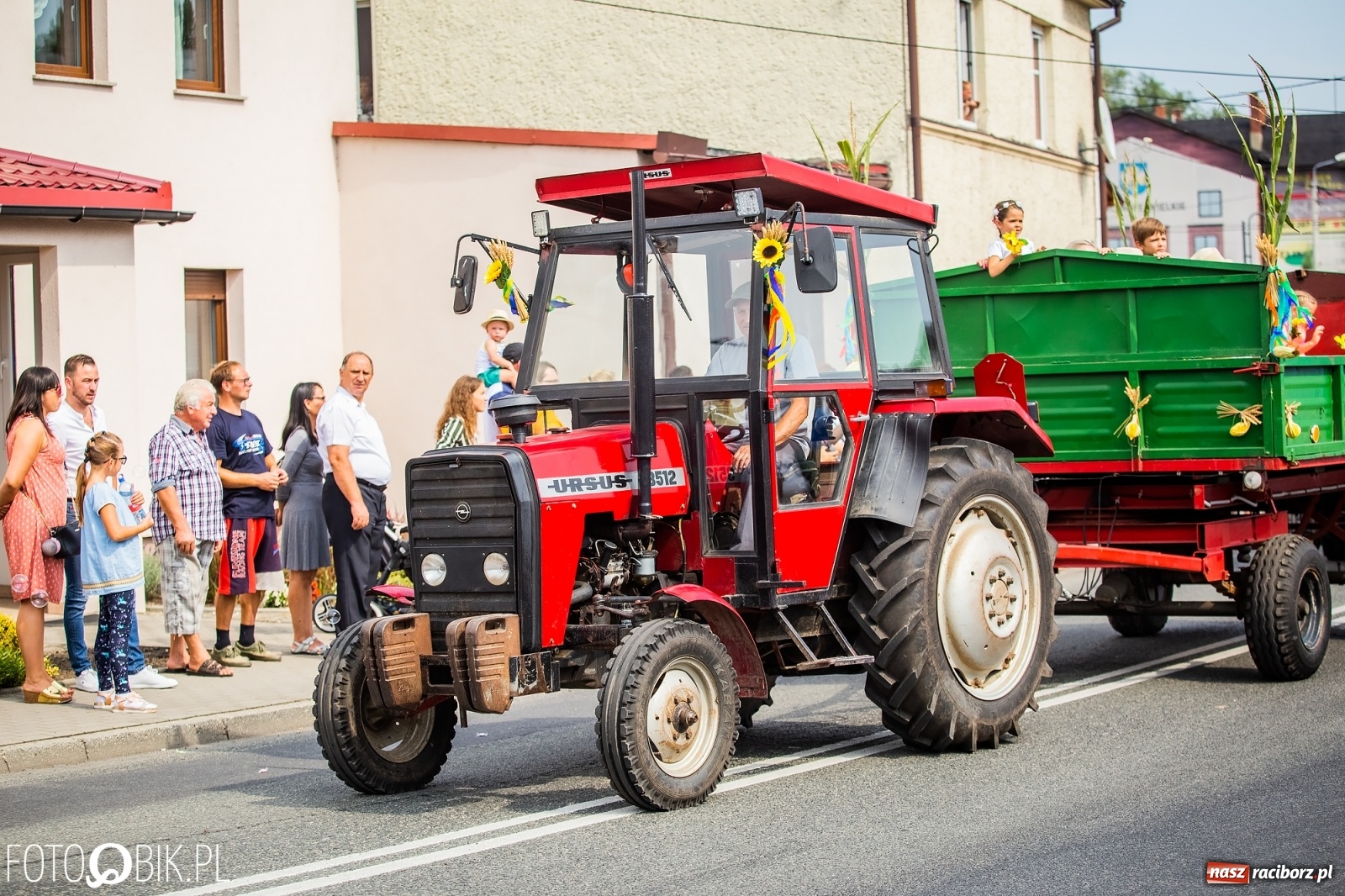 Zdjęcie w galerii na portalu naszraciborz.pl: Dożynki w Pietrowicach z lotu ptaka [WIDEO]  wiadomości z regionu