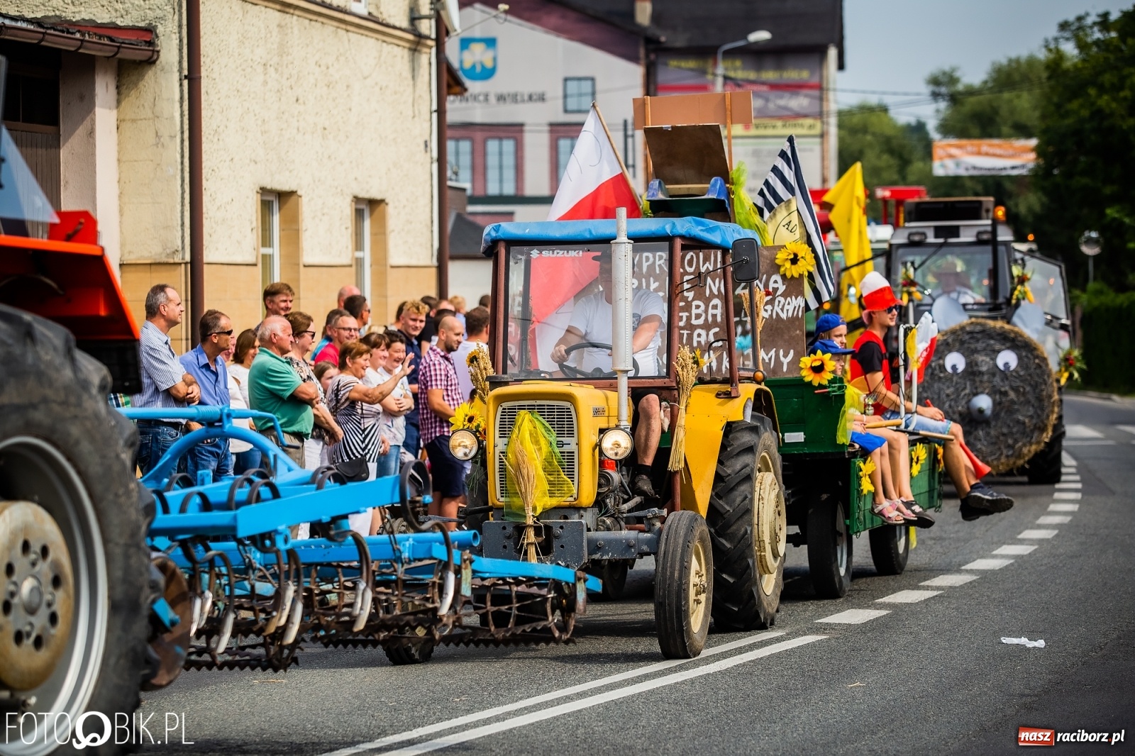Zdjęcie w galerii na portalu naszraciborz.pl: Dożynki w Pietrowicach z lotu ptaka [WIDEO]  wiadomości z regionu