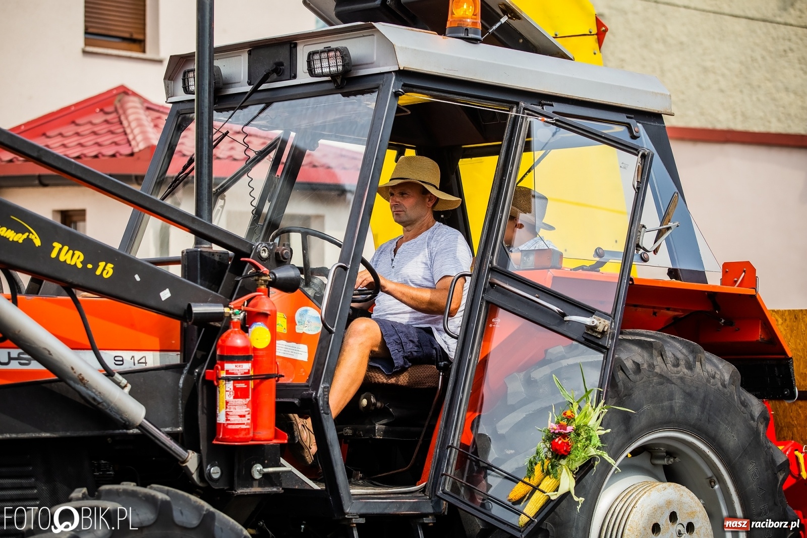 Zdjęcie w galerii na portalu naszraciborz.pl: Dożynki w Pietrowicach z lotu ptaka [WIDEO]  wiadomości z regionu