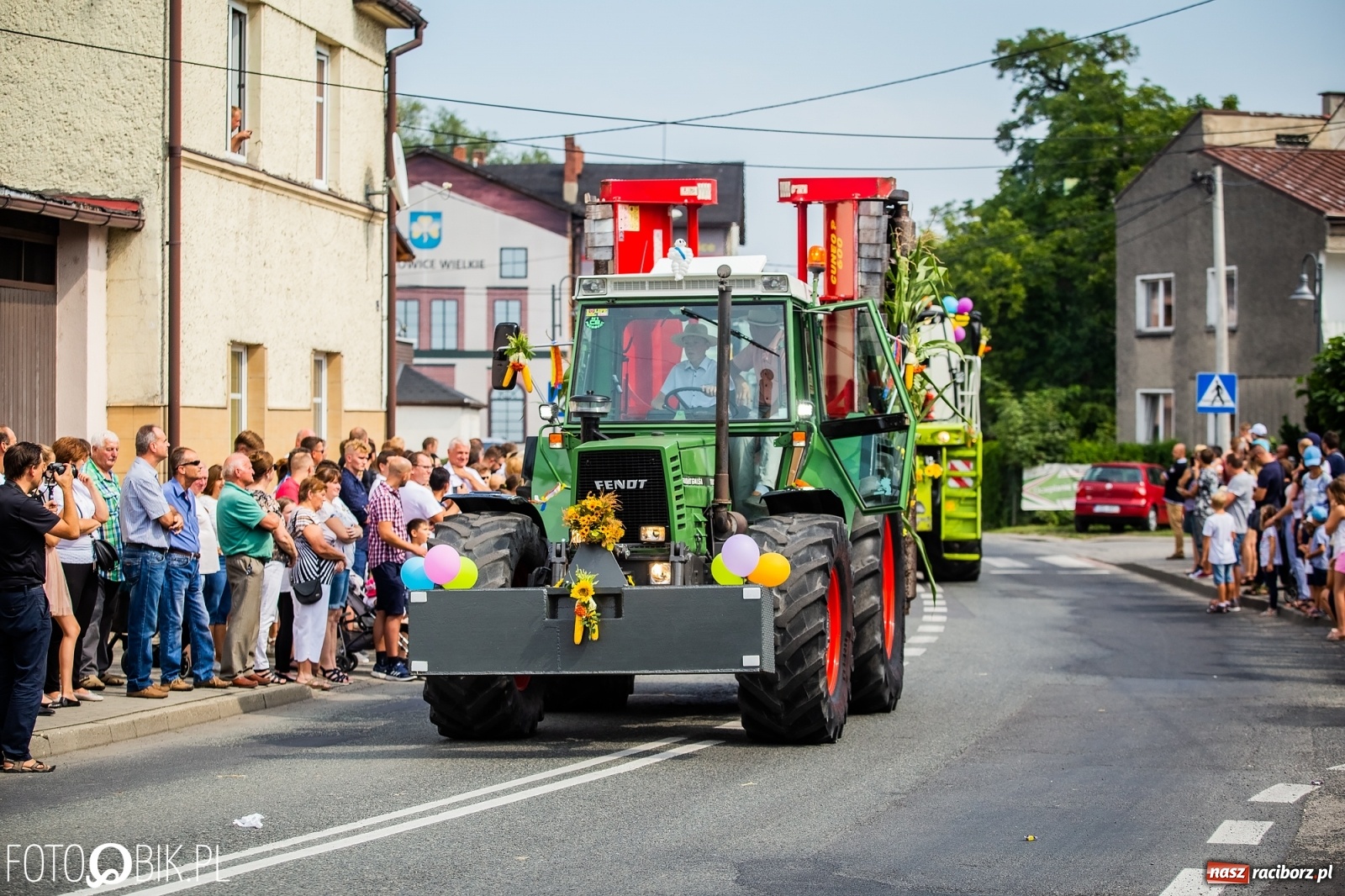 Zdjęcie w galerii na portalu naszraciborz.pl: Dożynki w Pietrowicach z lotu ptaka [WIDEO]  wiadomości z regionu