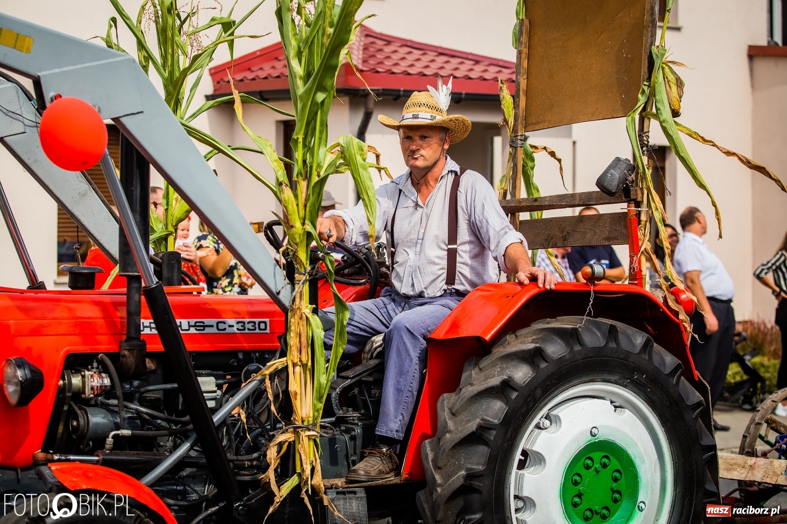 Zdjęcie w galerii na portalu naszraciborz.pl: Dożynki w Pietrowicach z lotu ptaka [WIDEO]  wiadomości z regionu