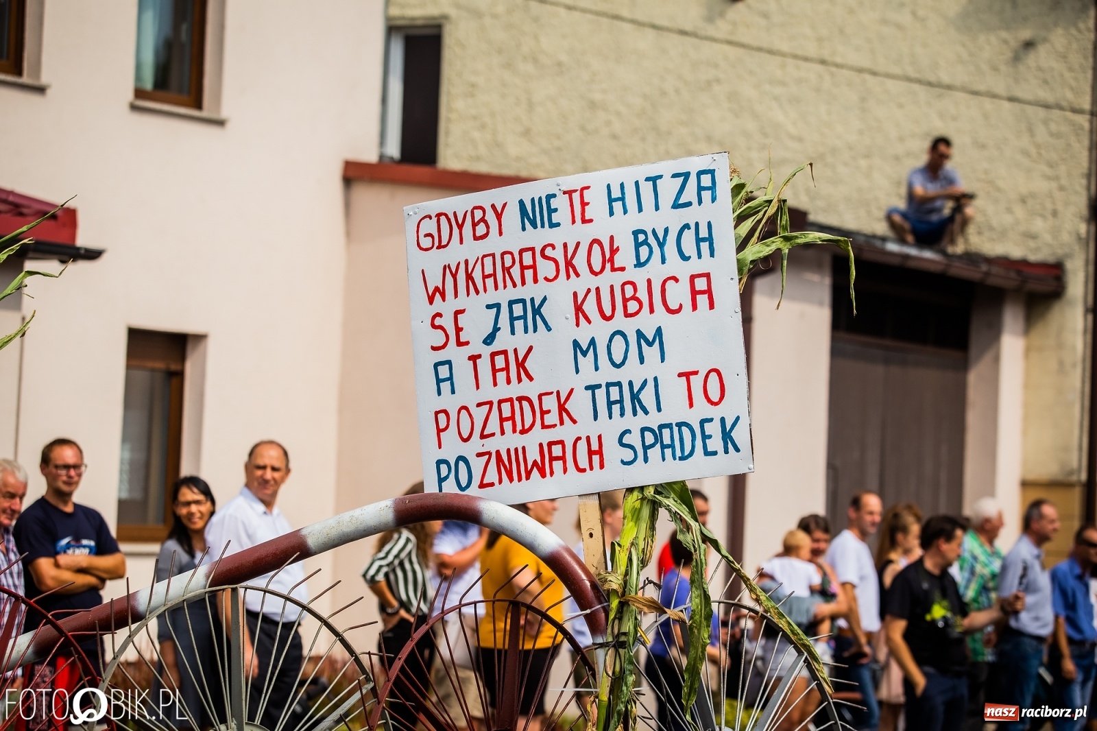 Zdjęcie w galerii na portalu naszraciborz.pl: Dożynki w Pietrowicach z lotu ptaka [WIDEO]  wiadomości z regionu