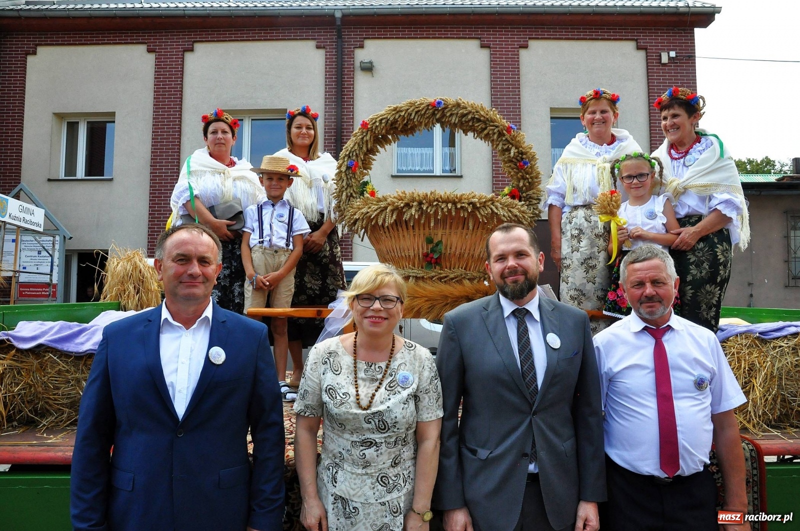 Zdjęcie w galerii na portalu naszraciborz.pl: Dożynki w Pietrowicach z lotu ptaka [WIDEO]  wiadomości z regionu