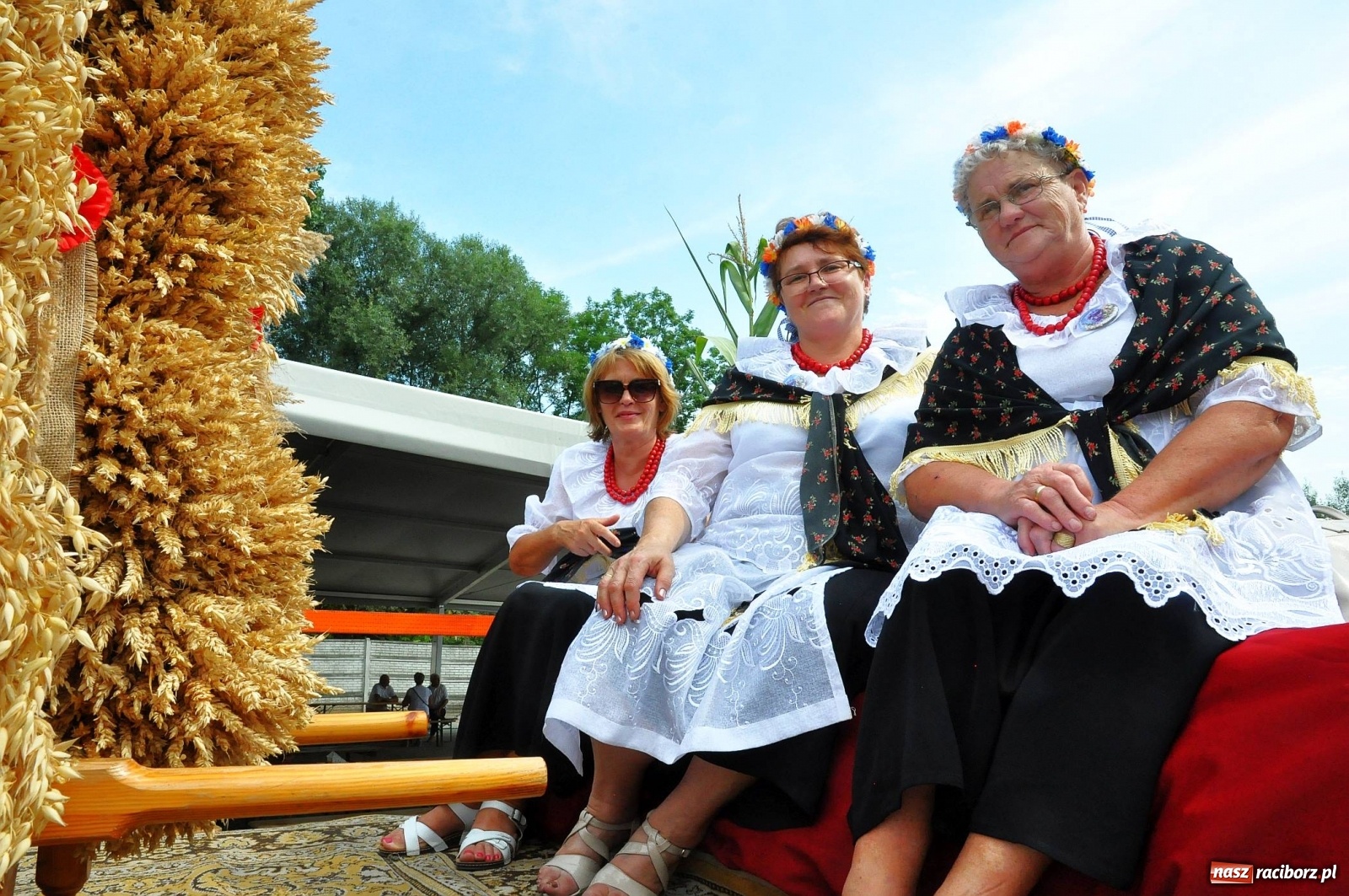Zdjęcie w galerii na portalu naszraciborz.pl: Dożynki w Pietrowicach z lotu ptaka [WIDEO]  wiadomości z regionu