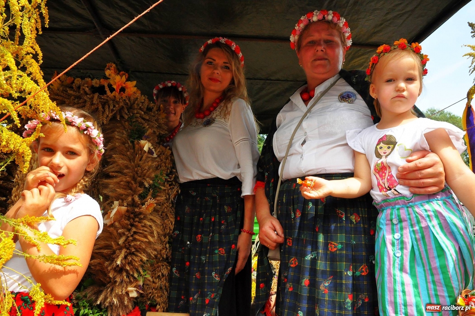 Zdjęcie w galerii na portalu naszraciborz.pl: Dożynki w Pietrowicach z lotu ptaka [WIDEO]  wiadomości z regionu