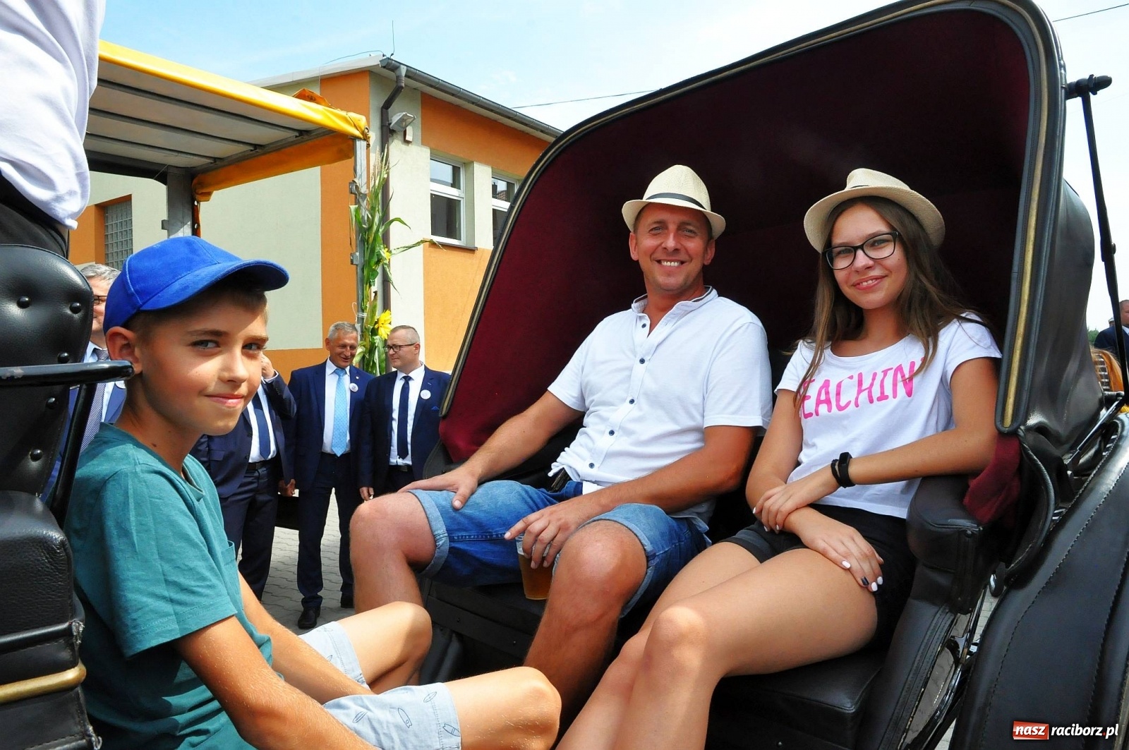 Zdjęcie w galerii na portalu naszraciborz.pl: Dożynki w Pietrowicach z lotu ptaka [WIDEO]  wiadomości z regionu