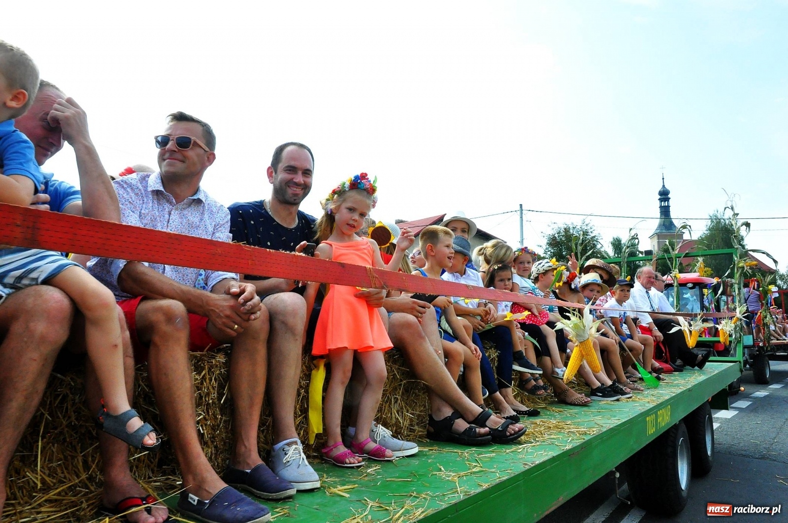 Zdjęcie w galerii na portalu naszraciborz.pl: Dożynki w Pietrowicach z lotu ptaka [WIDEO]  wiadomości z regionu