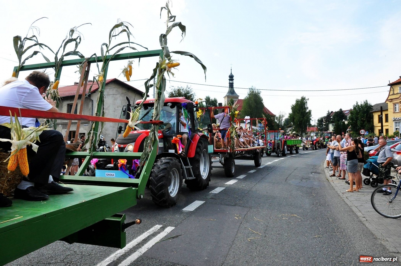 Zdjęcie w galerii na portalu naszraciborz.pl: Dożynki w Pietrowicach z lotu ptaka [WIDEO]  wiadomości z regionu