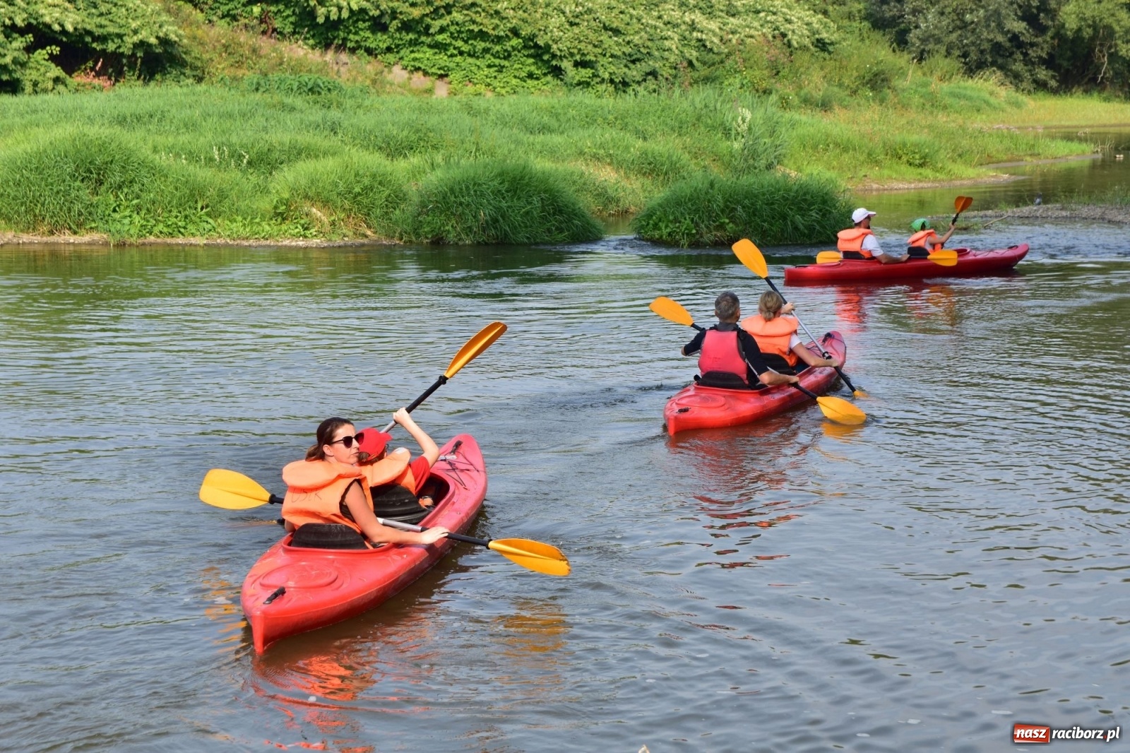 Zdjęcie w galerii na portalu naszraciborz.pl: Organizatorzy Pływadła szukają chętnych do sprzątania Odry wiadomości z regionu