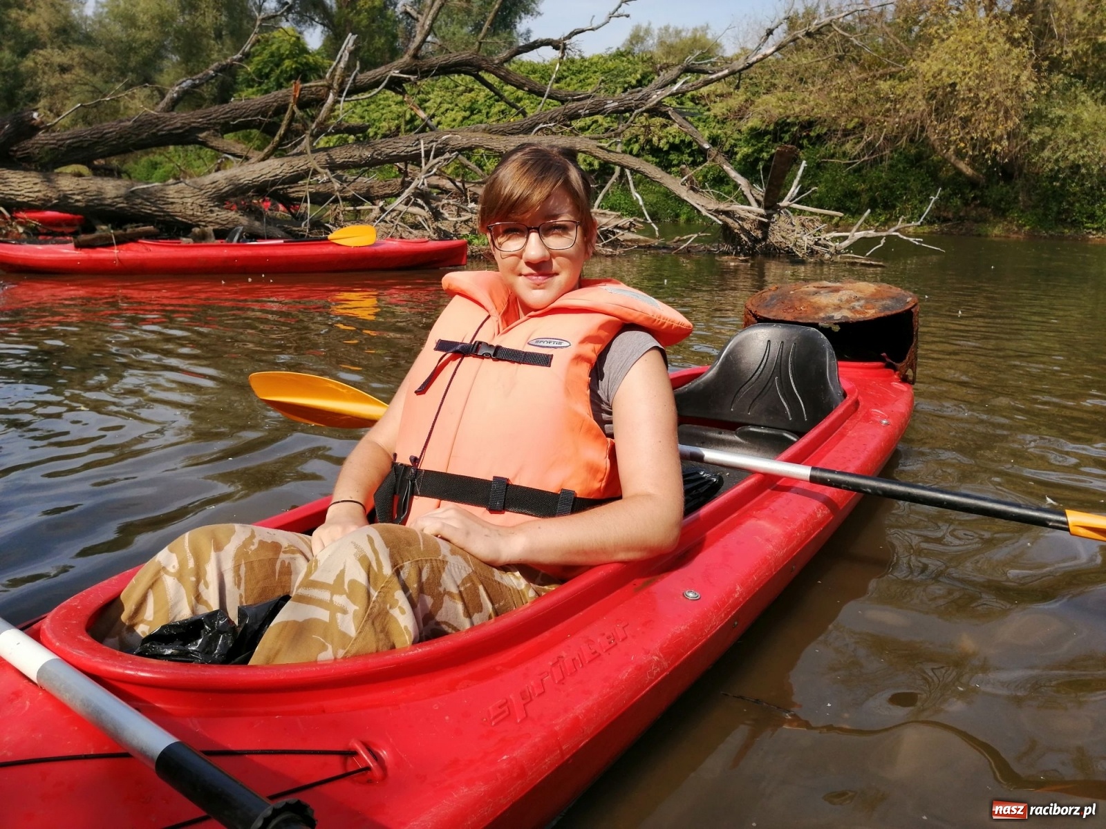 Zdjęcie w galerii na portalu naszraciborz.pl: Organizatorzy Pływadła szukają chętnych do sprzątania Odry wiadomości z regionu