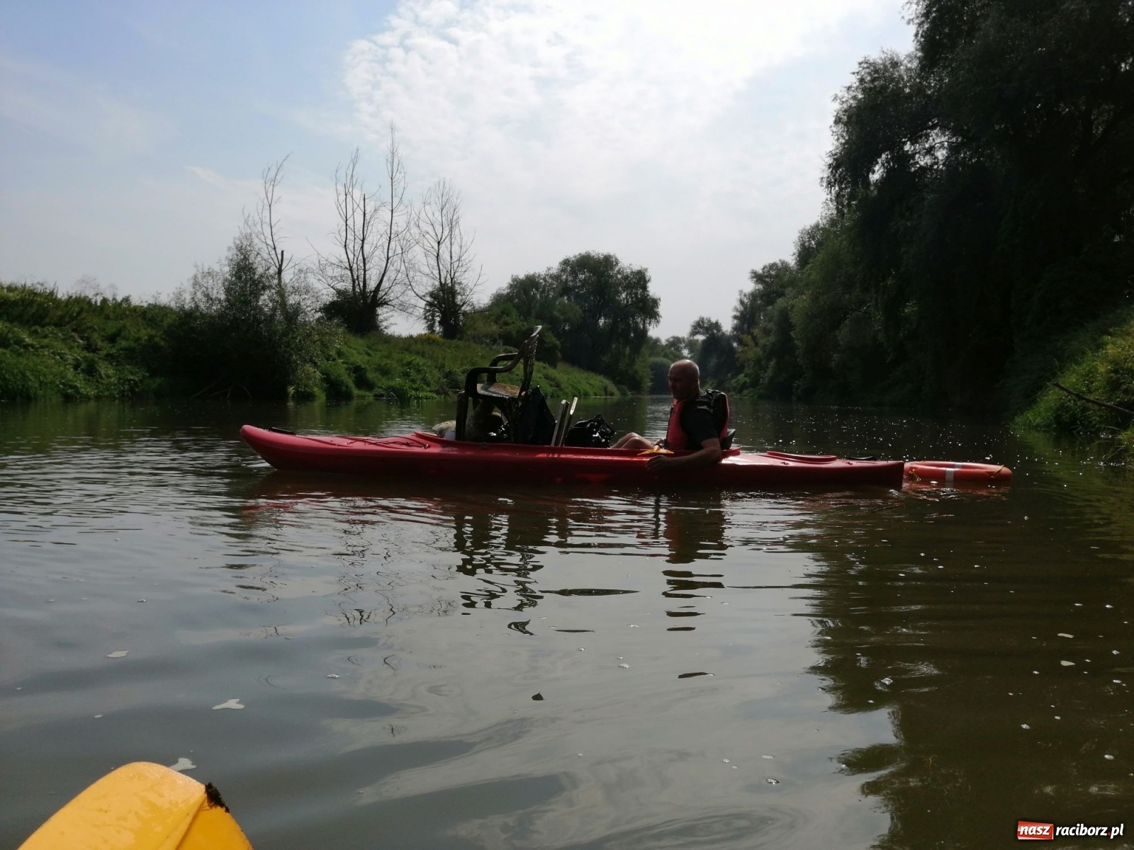 Zdjęcie w galerii na portalu naszraciborz.pl: Organizatorzy Pływadła szukają chętnych do sprzątania Odry wiadomości z regionu