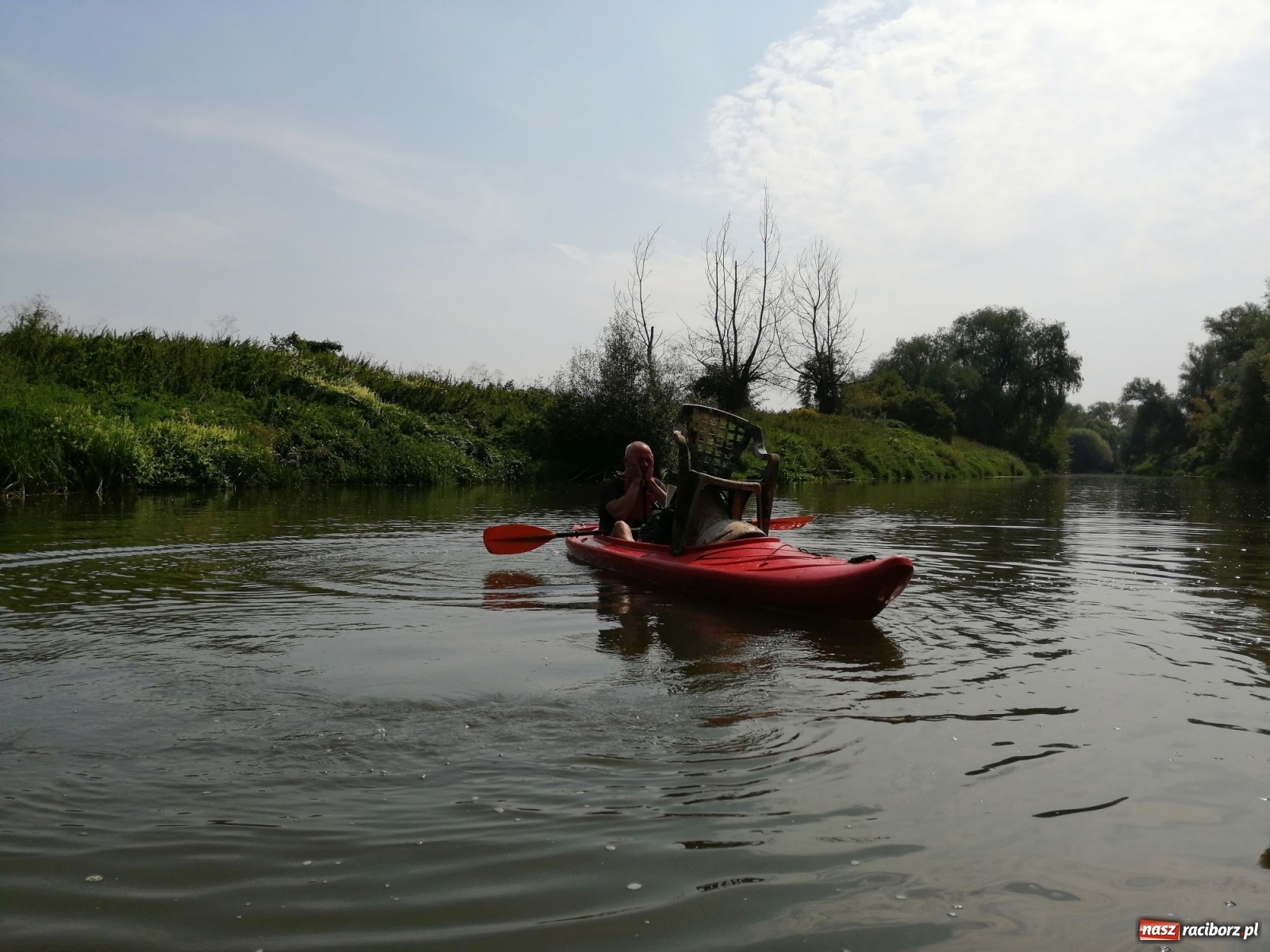 Zdjęcie w galerii na portalu naszraciborz.pl: Organizatorzy Pływadła szukają chętnych do sprzątania Odry wiadomości z regionu