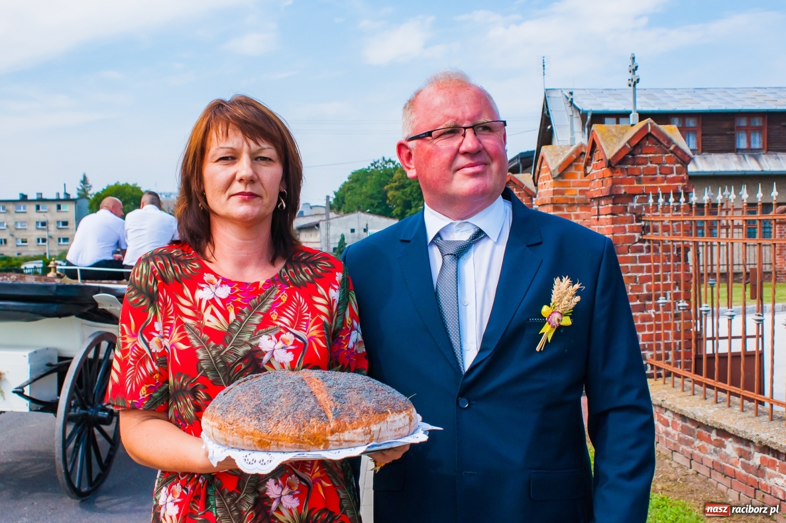 Zdjęcie w galerii na portalu naszraciborz.pl: Pozbierałeś z pola chłopie, teraz pomyśl o urlopie. Dożynki w Szonowicach [FOTO i WIDEO] wiadomości z regionu