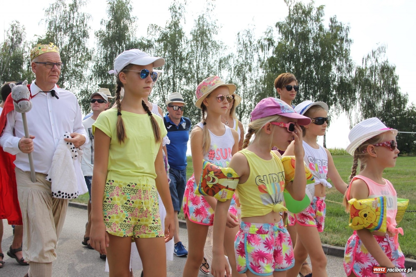 Zdjęcie w galerii na portalu naszraciborz.pl: Wojnowice. Po rewii przebojów czas na korowód [FOTO i WIDEO] wiadomości z regionu