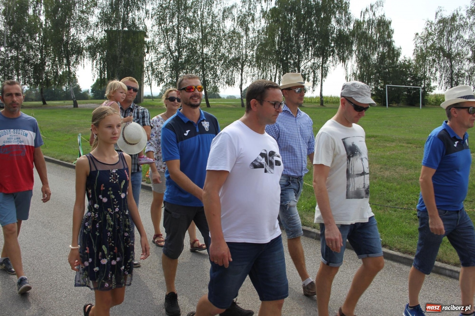 Zdjęcie w galerii na portalu naszraciborz.pl: Wojnowice. Po rewii przebojów czas na korowód [FOTO i WIDEO] wiadomości z regionu