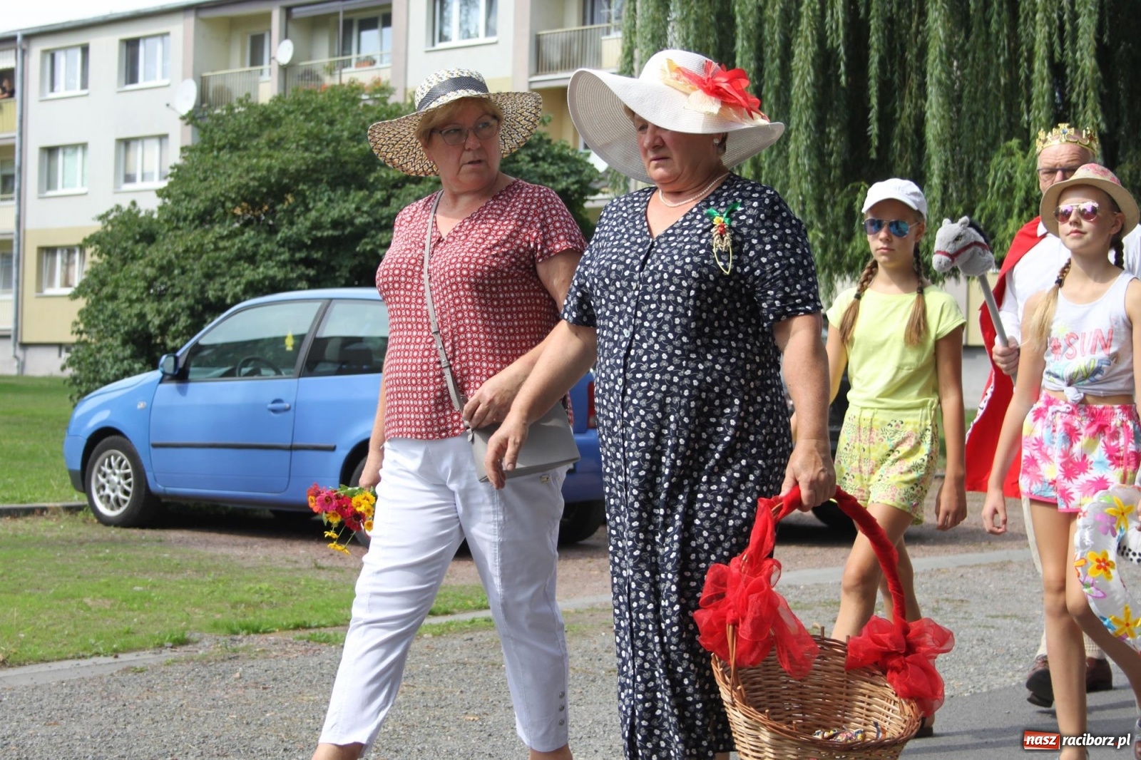 Zdjęcie w galerii na portalu naszraciborz.pl: Wojnowice. Po rewii przebojów czas na korowód [FOTO i WIDEO] wiadomości z regionu