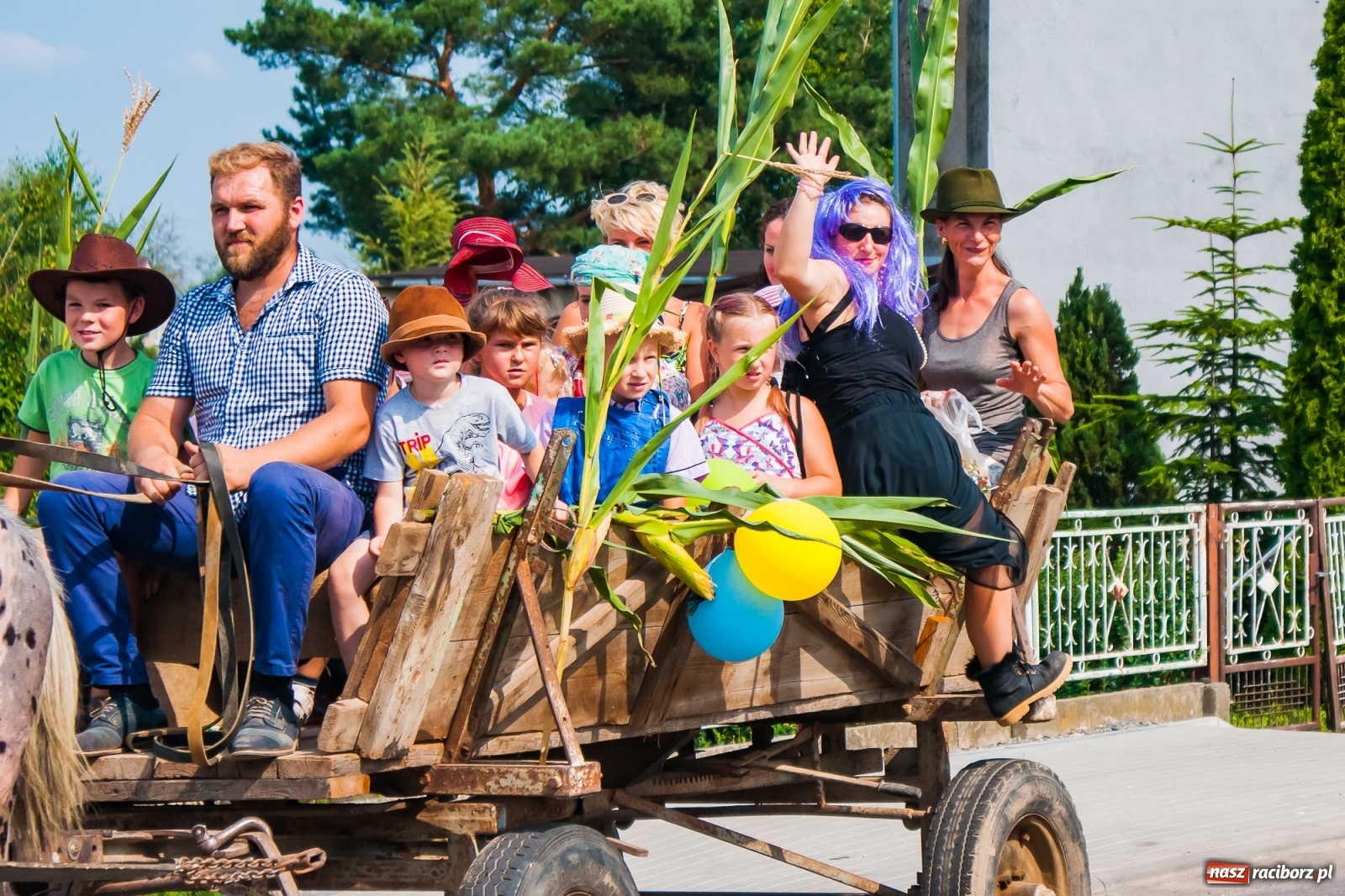 Zdjęcie w galerii na portalu naszraciborz.pl: Dożynki z humorem w Rudniku [FOTO i WIDEO] wiadomości z regionu