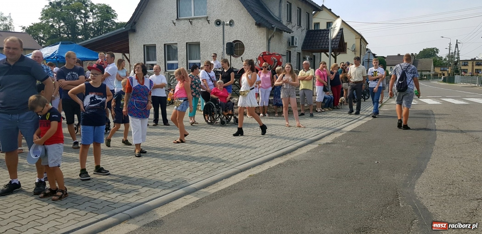 Zdjęcie w galerii na portalu naszraciborz.pl: Owsiszcze. Po korowodzie czas na ćwiczenia wiadomości z regionu