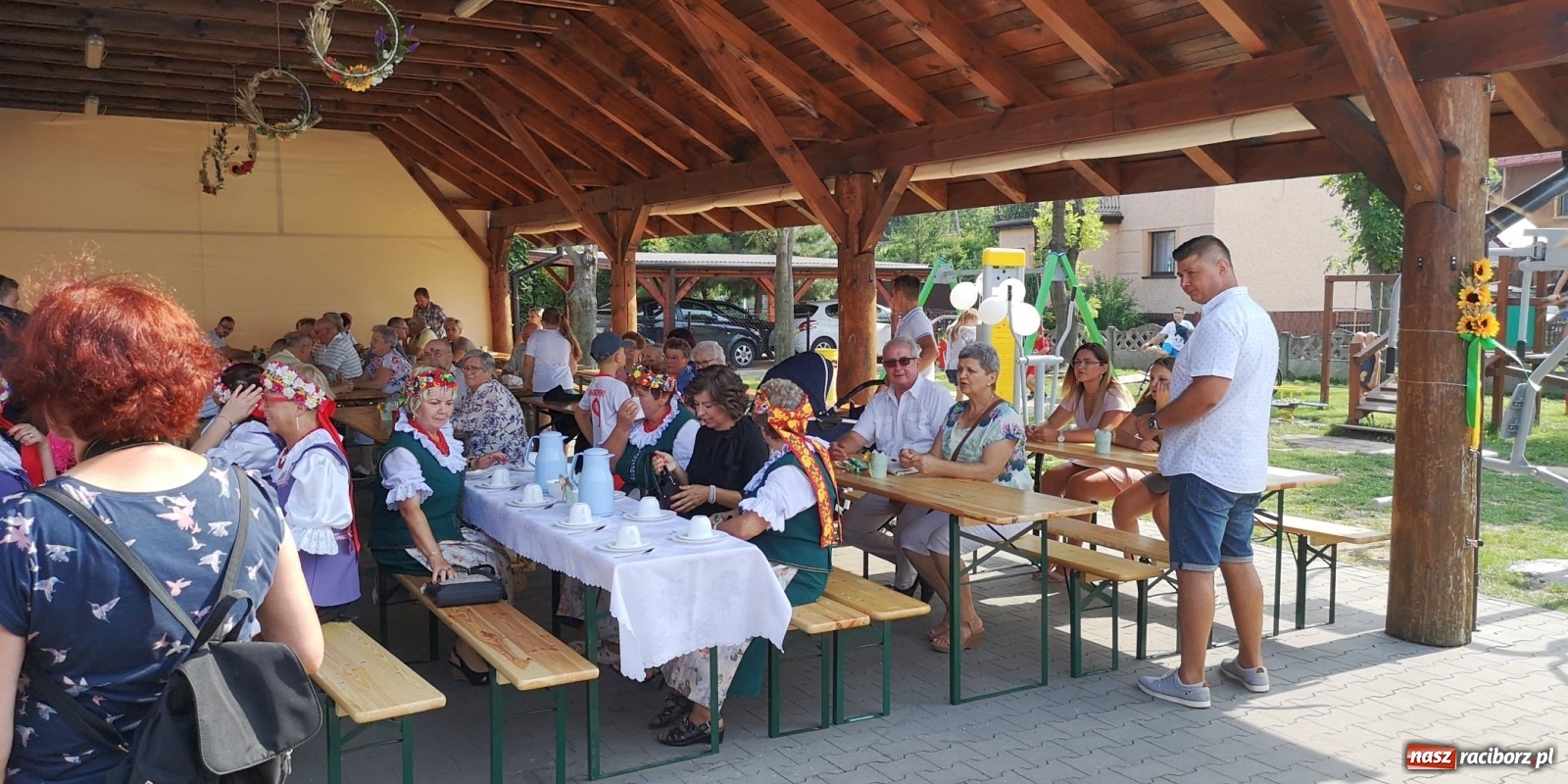 Zdjęcie w galerii na portalu naszraciborz.pl: Owsiszcze. Po korowodzie czas na ćwiczenia wiadomości z regionu