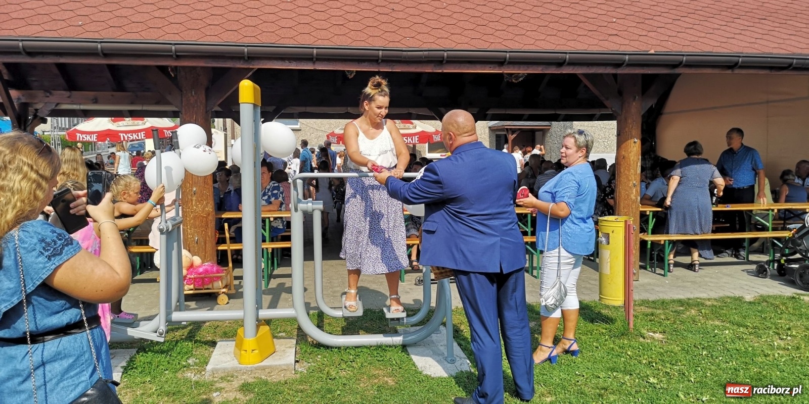 Zdjęcie w galerii na portalu naszraciborz.pl: Owsiszcze. Po korowodzie czas na ćwiczenia wiadomości z regionu