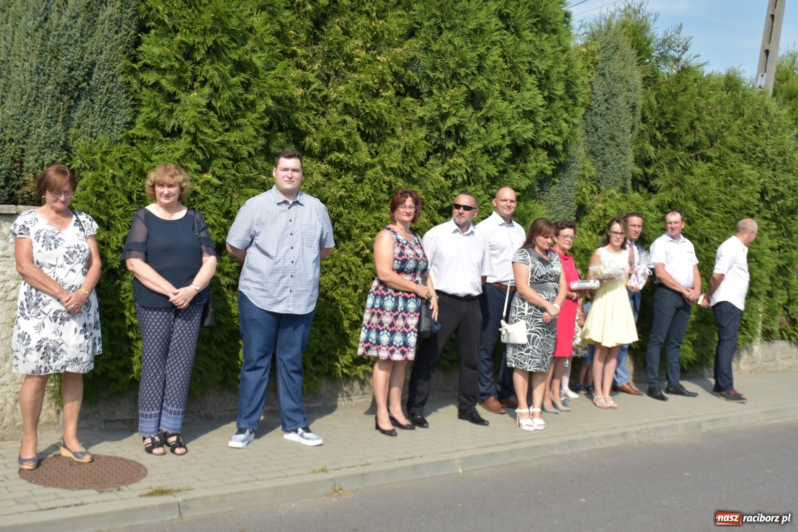 Zdjęcie w galerii na portalu naszraciborz.pl: Piękne panny z koroną żniwną. Dożynki w Krzyżanowicach wiadomości z regionu