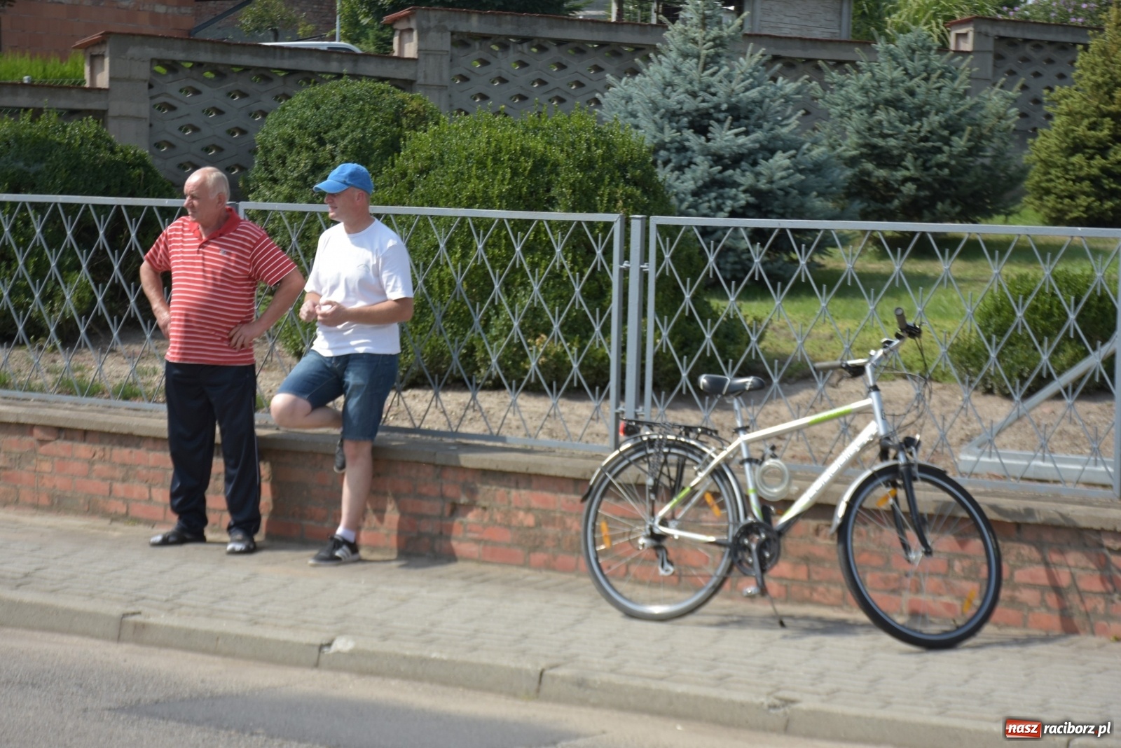 Zdjęcie w galerii na portalu naszraciborz.pl: Piękne panny z koroną żniwną. Dożynki w Krzyżanowicach wiadomości z regionu