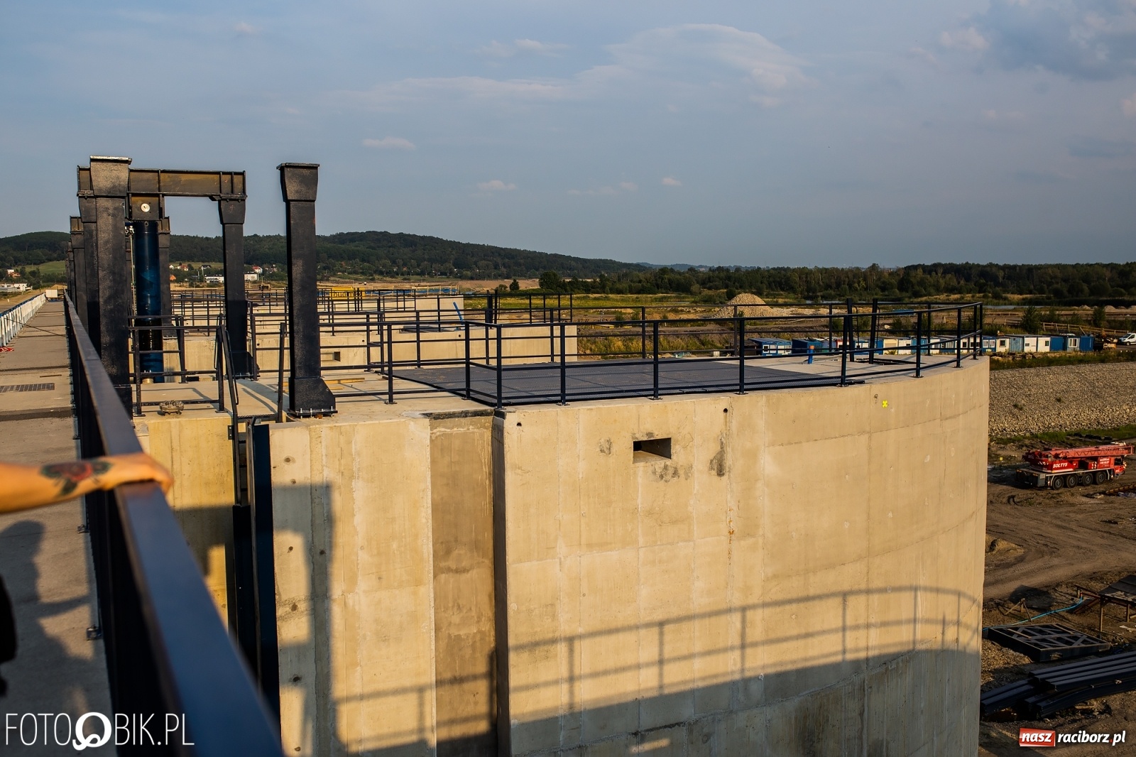 Zdjęcie w galerii na portalu naszraciborz.pl: Zbliża się historyczny moment podczas budowy zbiornika Racibórz [FOTO] wiadomości z regionu