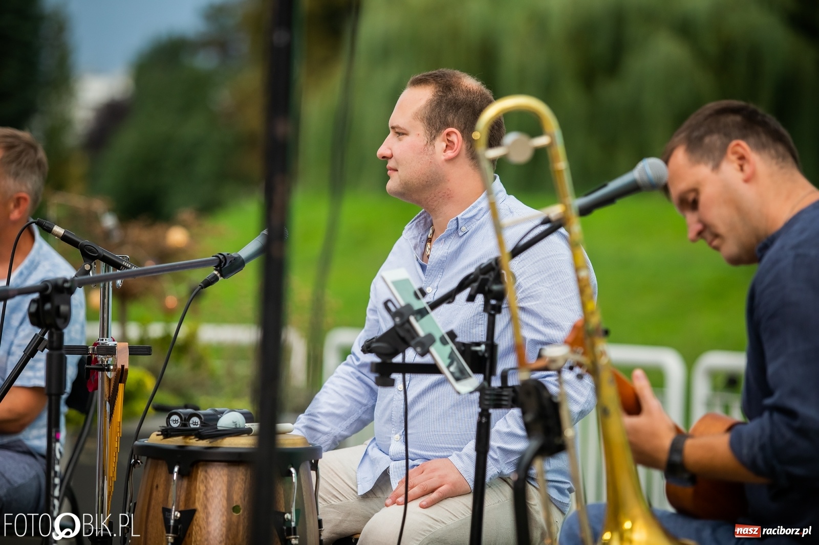 Zdjęcie w galerii na portalu naszraciborz.pl: Plaża&Szanty. The Sunny Side na raciborskiej przystani [FOTO i WIDEO] wiadomości z regionu