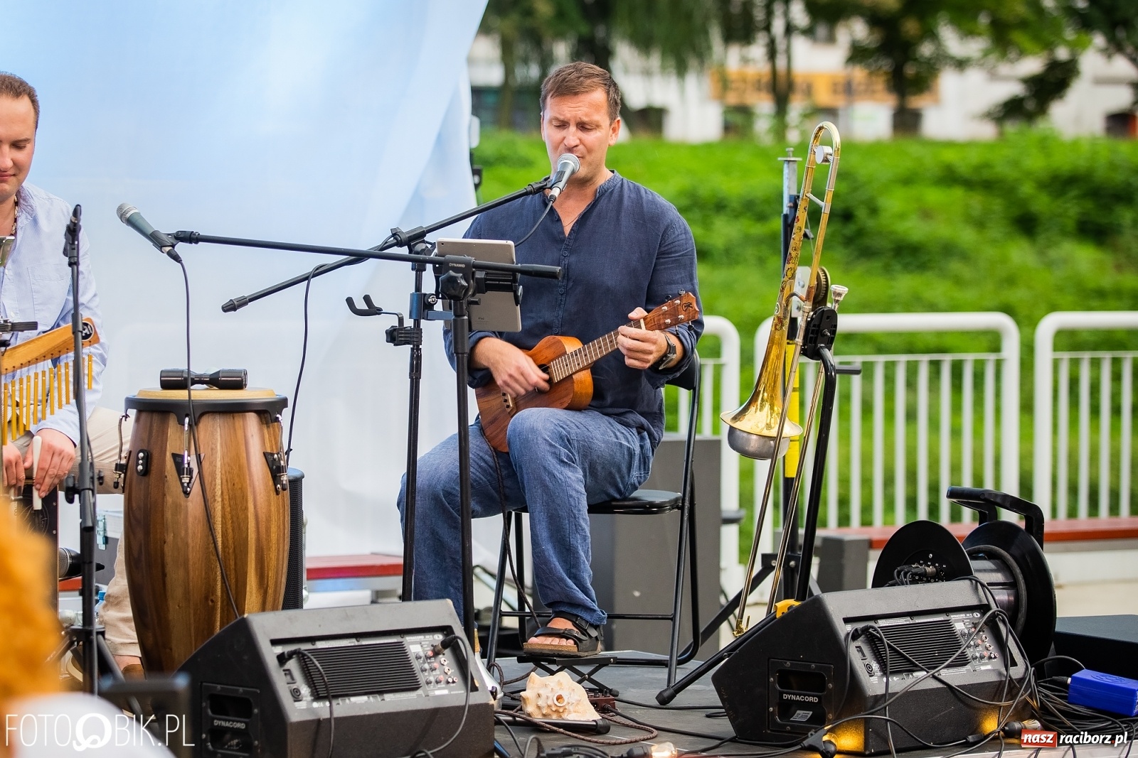 Zdjęcie w galerii na portalu naszraciborz.pl: Plaża&Szanty. The Sunny Side na raciborskiej przystani [FOTO i WIDEO] wiadomości z regionu
