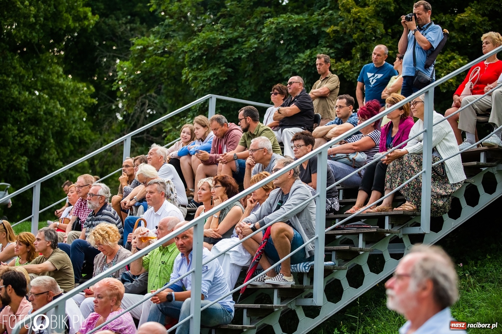 Zdjęcie w galerii na portalu naszraciborz.pl: Plaża&Szanty. The Sunny Side na raciborskiej przystani [FOTO i WIDEO] wiadomości z regionu