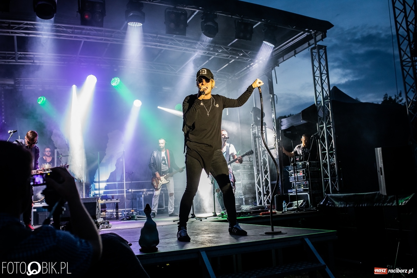 Zdjęcie w galerii na portalu naszraciborz.pl: Zespół Video na finał Dni Kuźni Raciborskiej [FOTO i WIDEO] wiadomości z regionu