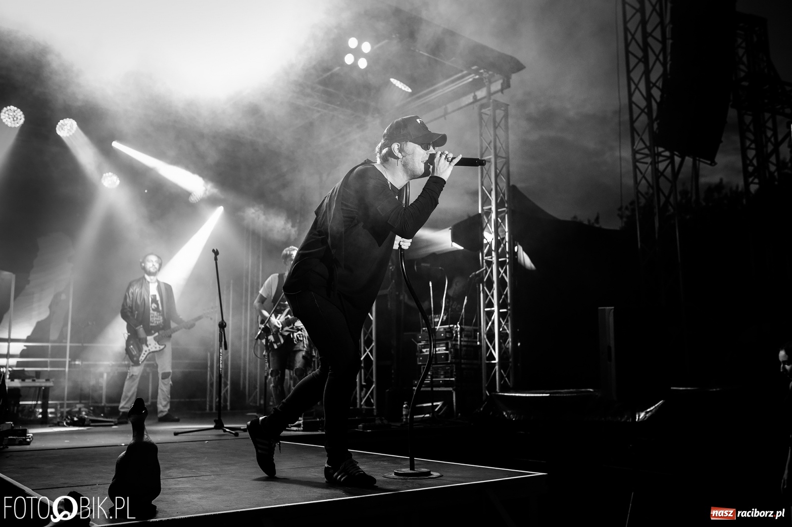 Zdjęcie w galerii na portalu naszraciborz.pl: Zespół Video na finał Dni Kuźni Raciborskiej [FOTO i WIDEO] wiadomości z regionu