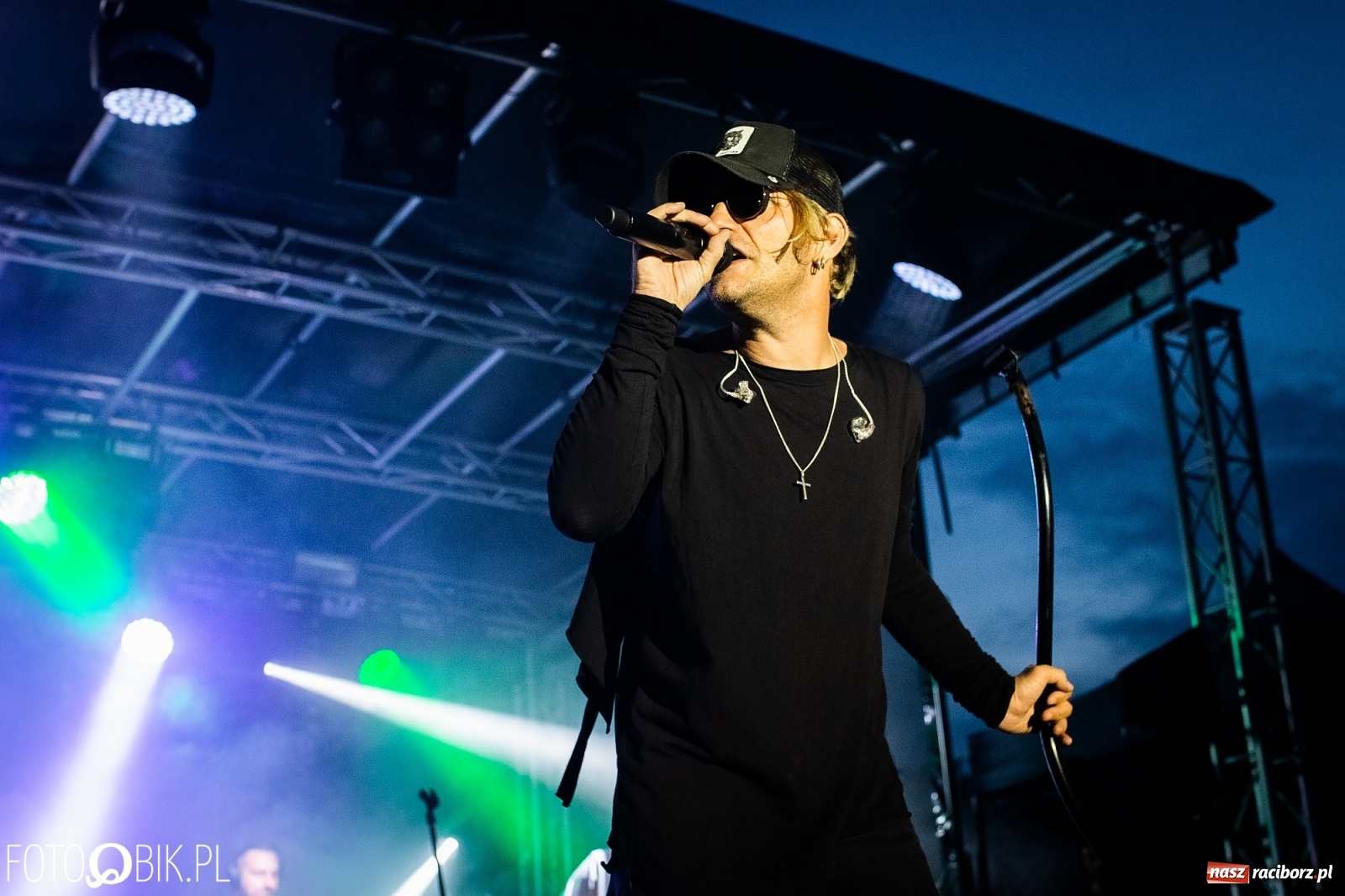 Zdjęcie w galerii na portalu naszraciborz.pl: Zespół Video na finał Dni Kuźni Raciborskiej [FOTO i WIDEO] wiadomości z regionu