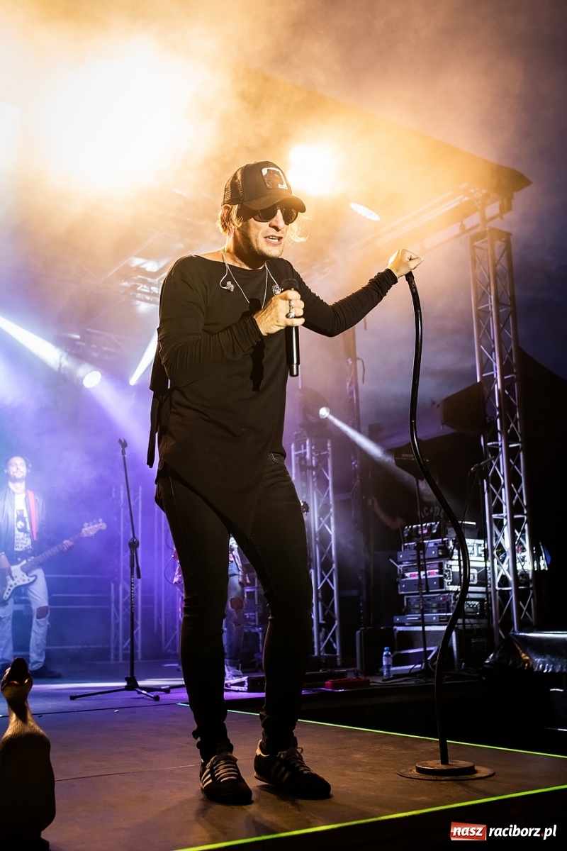 Zdjęcie w galerii na portalu naszraciborz.pl: Zespół Video na finał Dni Kuźni Raciborskiej [FOTO i WIDEO] wiadomości z regionu