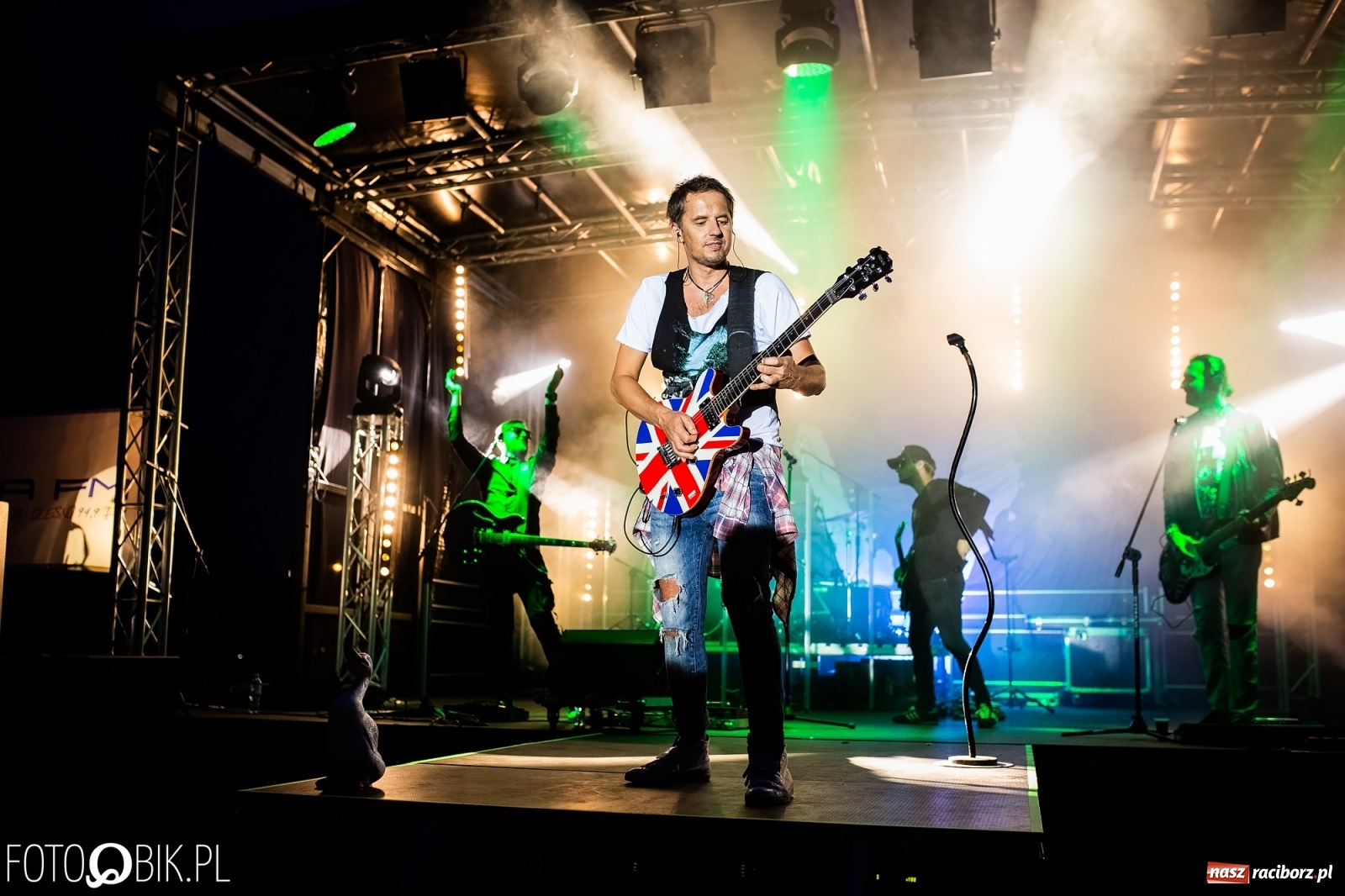 Zdjęcie w galerii na portalu naszraciborz.pl: Zespół Video na finał Dni Kuźni Raciborskiej [FOTO i WIDEO] wiadomości z regionu