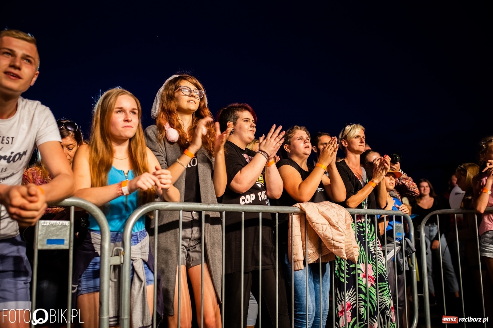 Zdjęcie w galerii na portalu naszraciborz.pl: Zespół Video na finał Dni Kuźni Raciborskiej [FOTO i WIDEO] wiadomości z regionu
