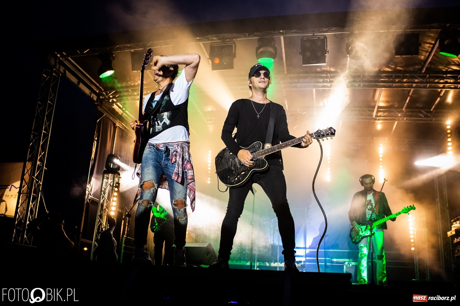 Zdjęcie w galerii na portalu naszraciborz.pl: Zespół Video na finał Dni Kuźni Raciborskiej [FOTO i WIDEO] wiadomości z regionu