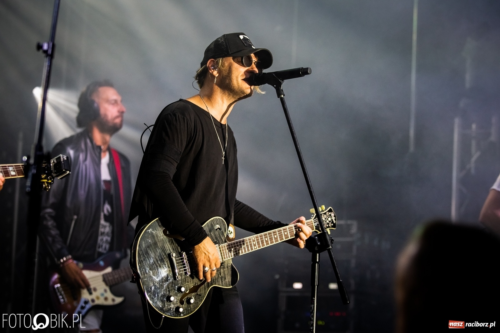 Zdjęcie w galerii na portalu naszraciborz.pl: Zespół Video na finał Dni Kuźni Raciborskiej [FOTO i WIDEO] wiadomości z regionu