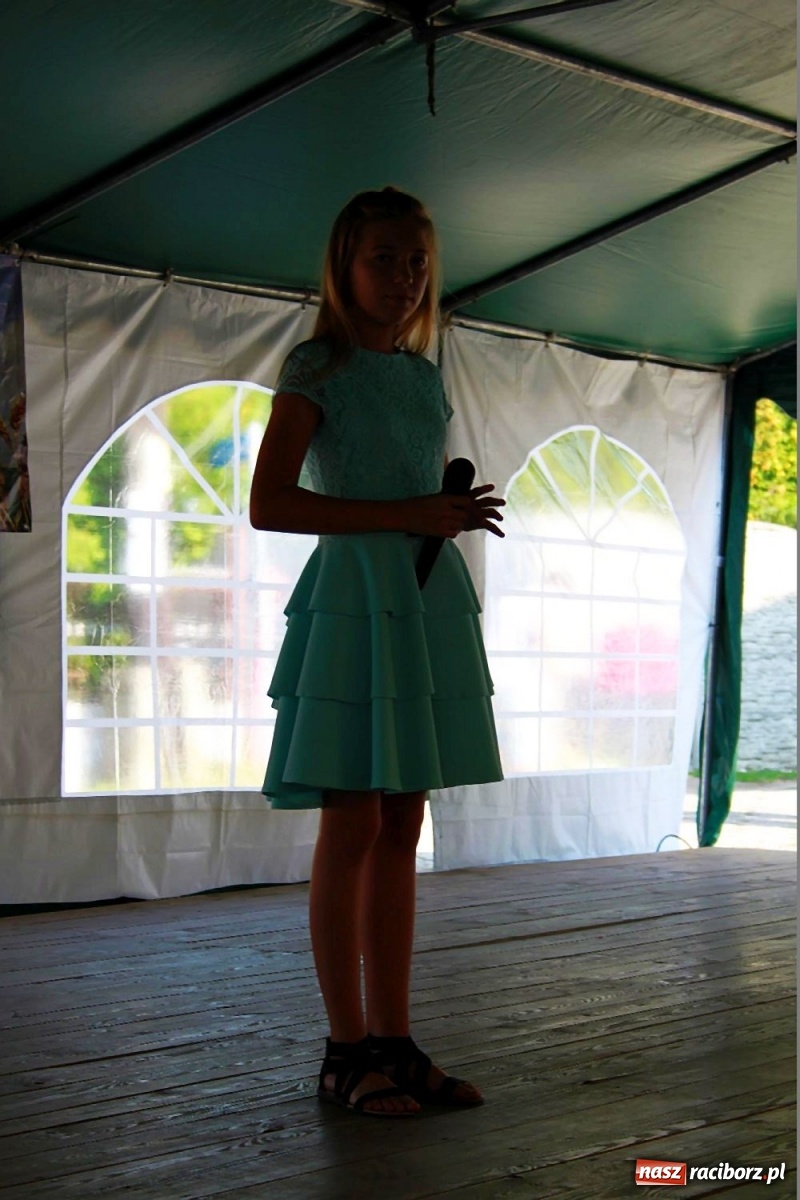 Zdjęcie w galerii na portalu naszraciborz.pl: Śpiewy, tańce i śląska Królewna Śnieżka na wojnowickich dożynkach [FOTO]  wiadomości z regionu