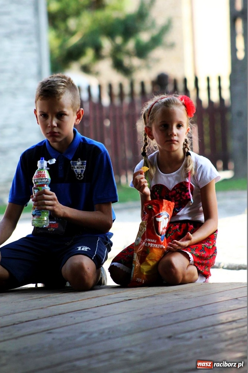 Zdjęcie w galerii na portalu naszraciborz.pl: Śpiewy, tańce i śląska Królewna Śnieżka na wojnowickich dożynkach [FOTO]  wiadomości z regionu