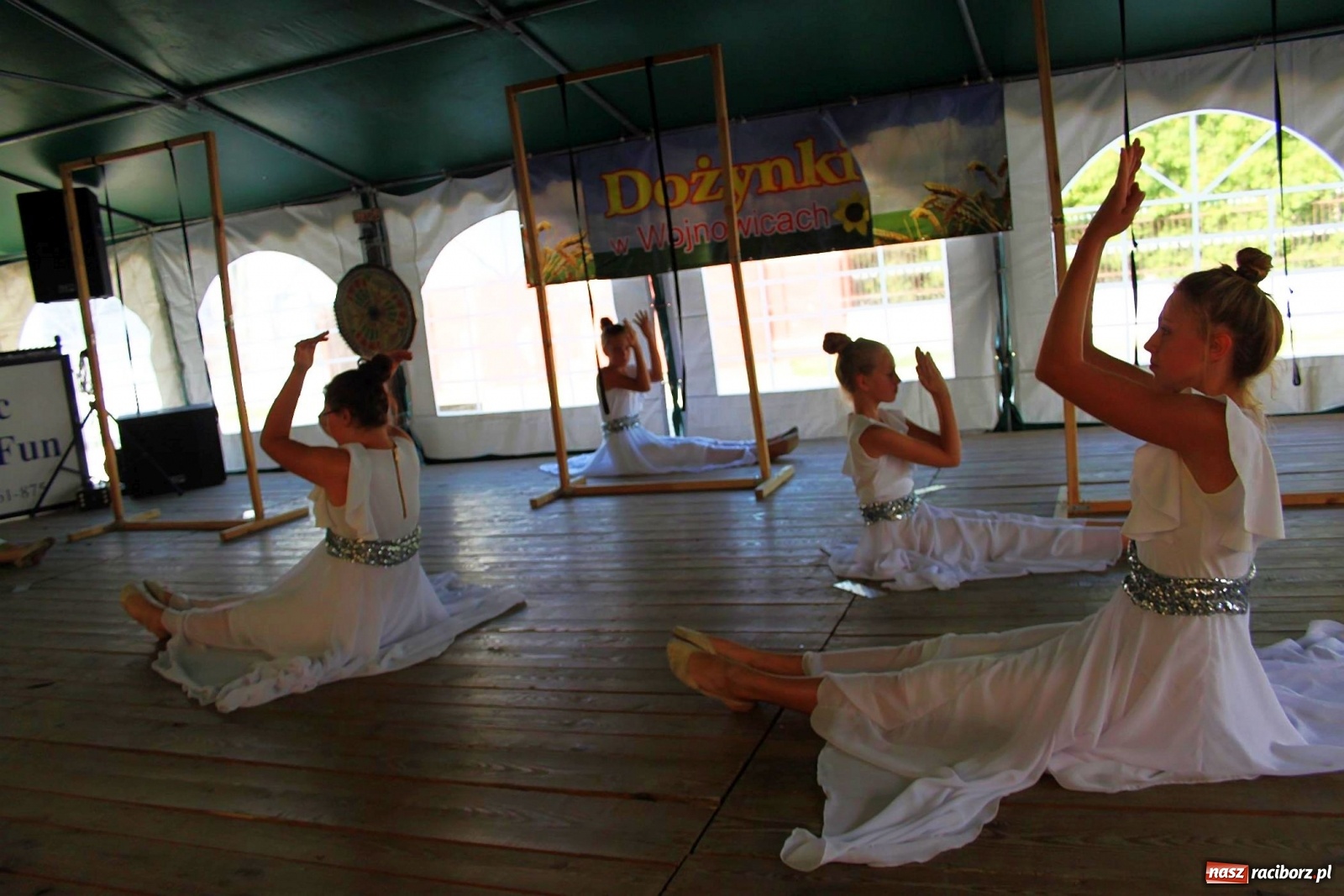 Zdjęcie w galerii na portalu naszraciborz.pl: Śpiewy, tańce i śląska Królewna Śnieżka na wojnowickich dożynkach [FOTO]  wiadomości z regionu