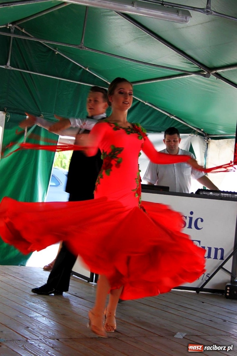 Zdjęcie w galerii na portalu naszraciborz.pl: Śpiewy, tańce i śląska Królewna Śnieżka na wojnowickich dożynkach [FOTO]  wiadomości z regionu